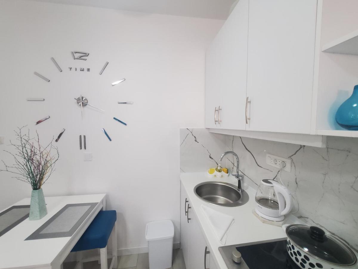 Egon Apartments Будва Экстерьер фото