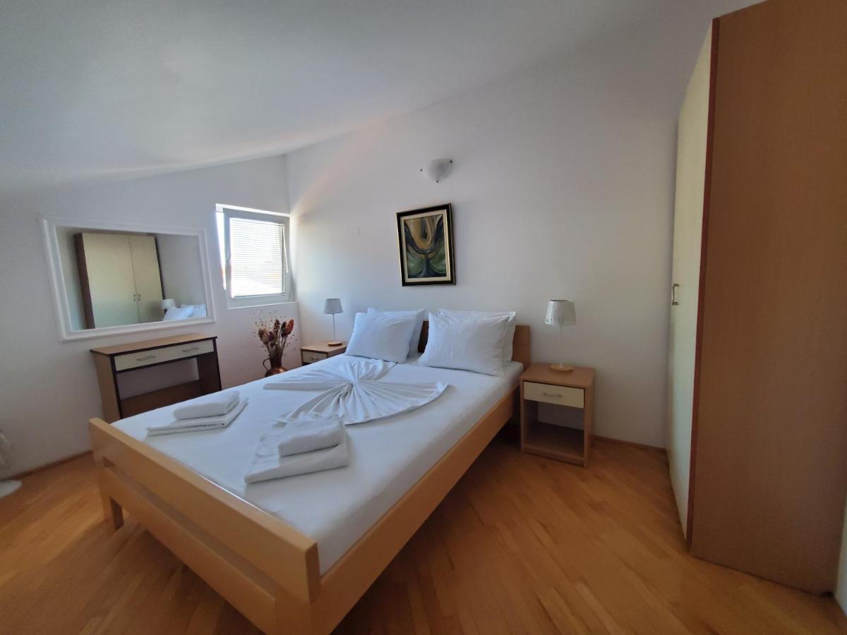 Egon Apartments Будва Экстерьер фото