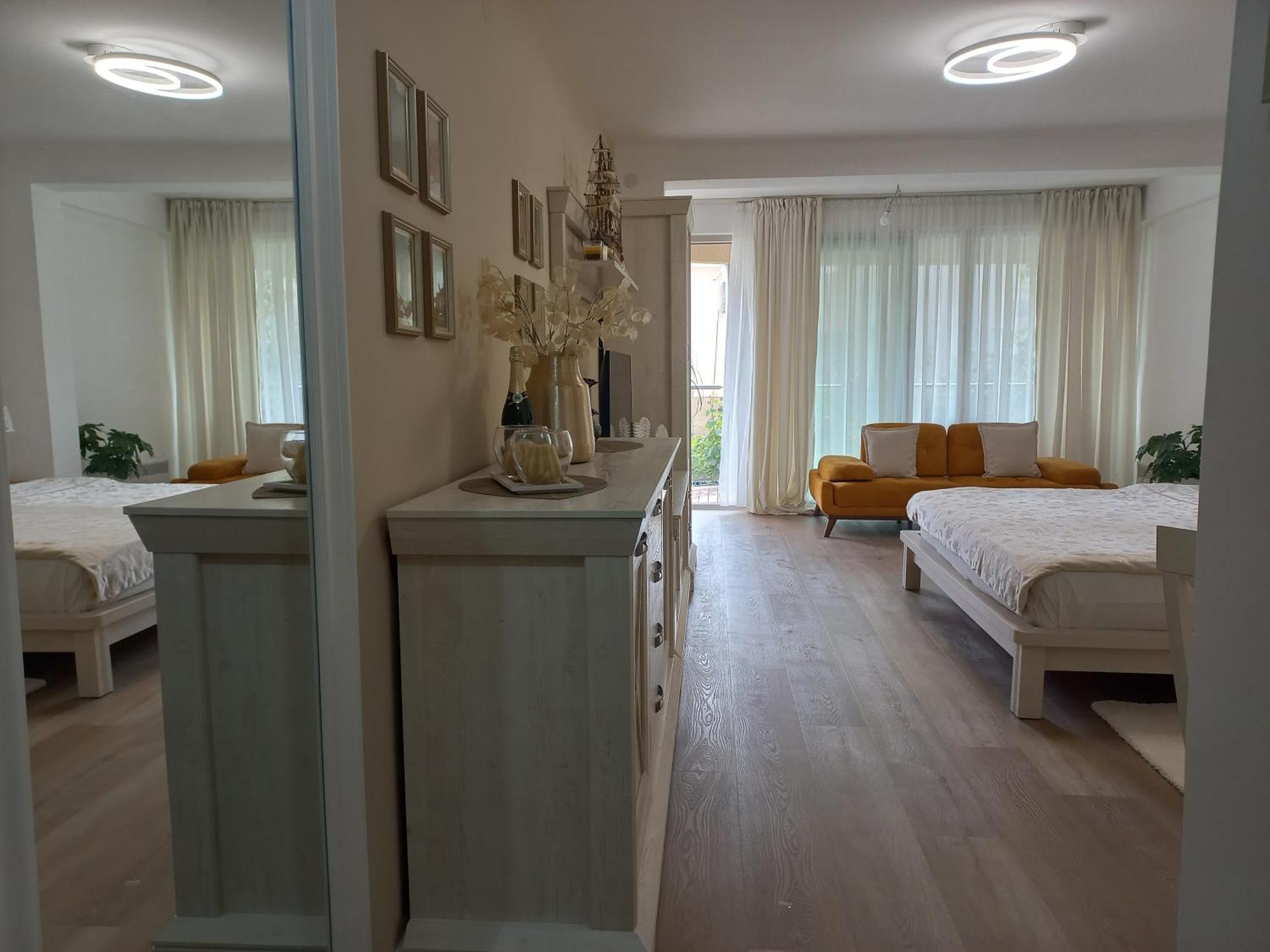 Egon Apartments Будва Экстерьер фото