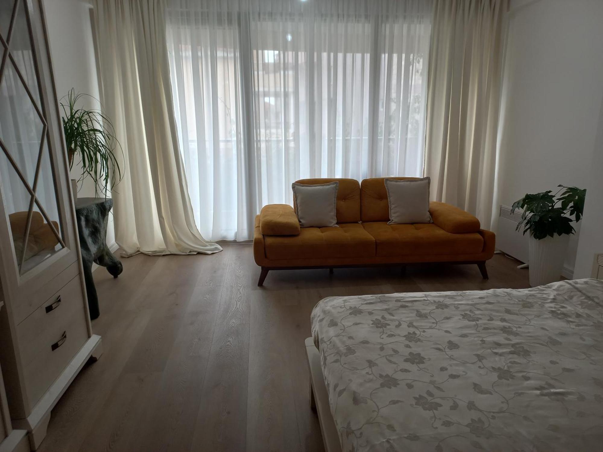 Egon Apartments Будва Экстерьер фото